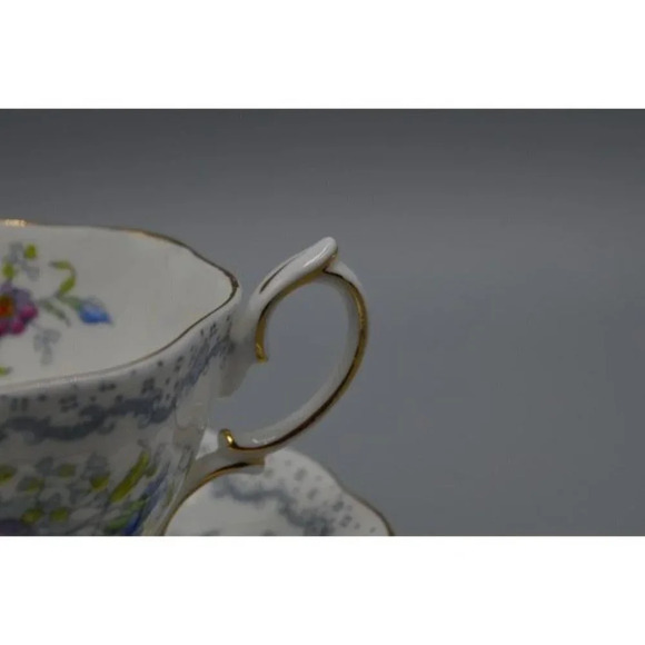 Royal Albert Gem Teacup &  Saucer - Picture 5 of 9